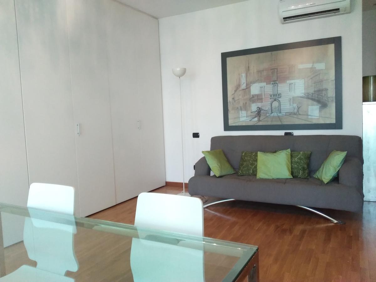 Kibilu - Via Vignola - Porta Romana - Universita Bocconi Milano Ngoại thất bức ảnh
